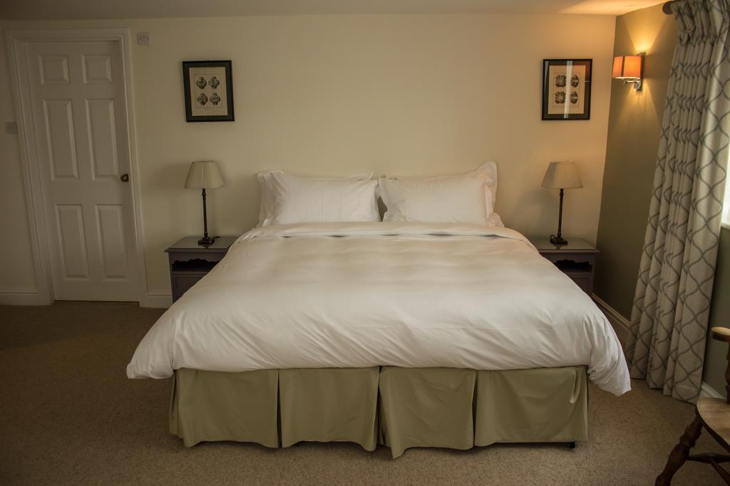 Bed and Breakfast Fantinos Тирск Номер фото