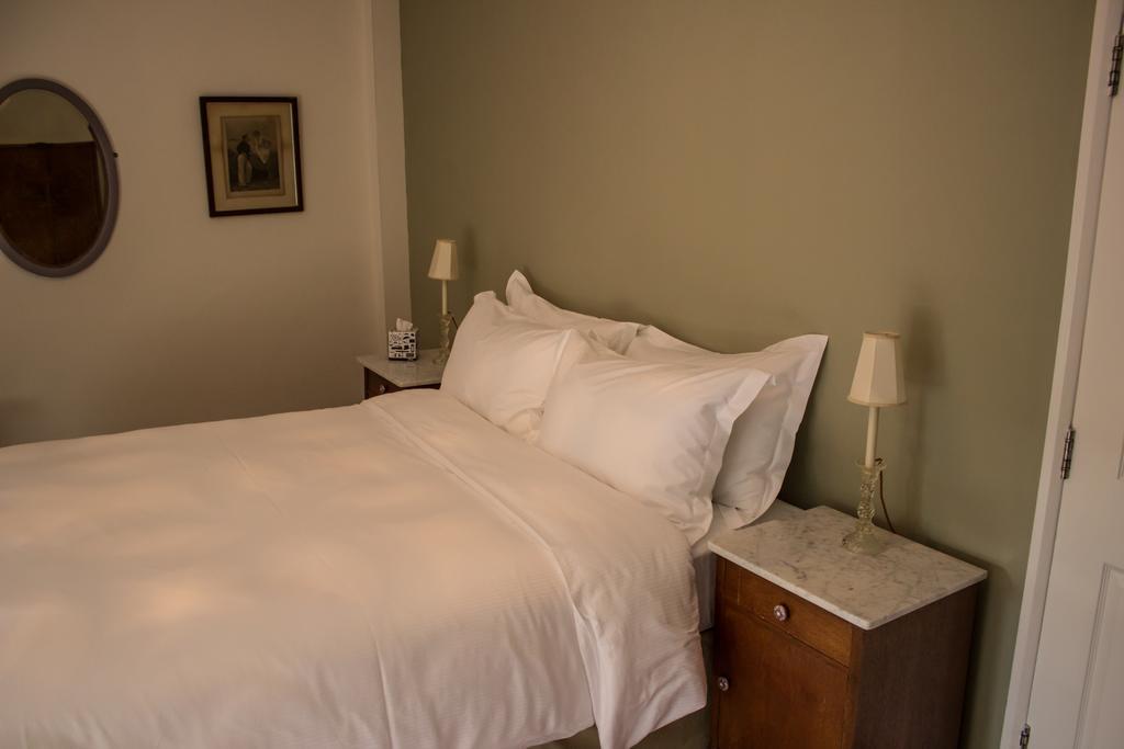 Bed and Breakfast Fantinos Тирск Номер фото