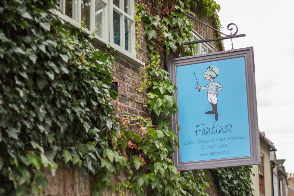 Bed and Breakfast Fantinos Тирск Номер фото